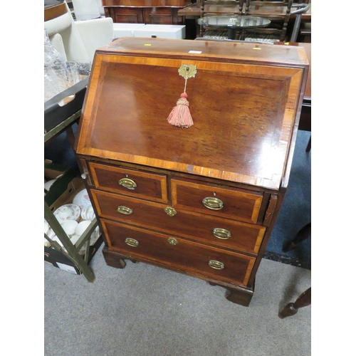 644 - AN EDWARDIAN MAHOGANY INLAID SMALL BUREAU W- 66 CM