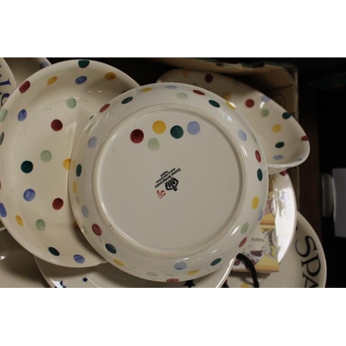 109 - A TRAY OF ASSORTED EMMA BRIDGEWATER BOWLS ETC Condition Report:some with usage marks etc... 