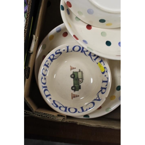 109 - A TRAY OF ASSORTED EMMA BRIDGEWATER BOWLS ETC Condition Report:some with usage marks etc... 