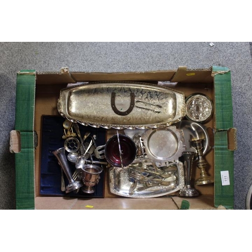 111 - THREE TRAYS OF ASSORTED METALWARE TO INCLUDE BRASS, COPPER AND SILVER PLATED ITEMS ETC