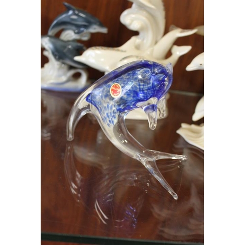 131 - A COLLECTION OF DOLPHIN FIGURES TO INCLUDE TWO MURANO / STUDIO GLASS EXAMPLES