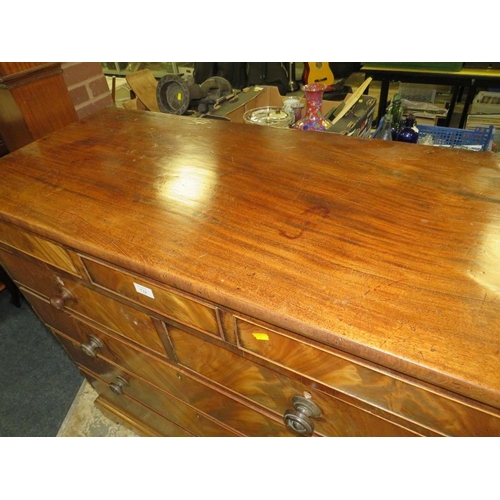 608 - A 19TH CENTURY MAHOGANY CHEST OF SIX DRAWERS W-116 CM