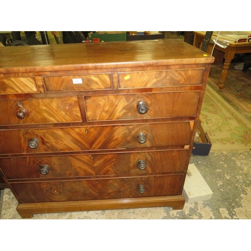 608 - A 19TH CENTURY MAHOGANY CHEST OF SIX DRAWERS W-116 CM