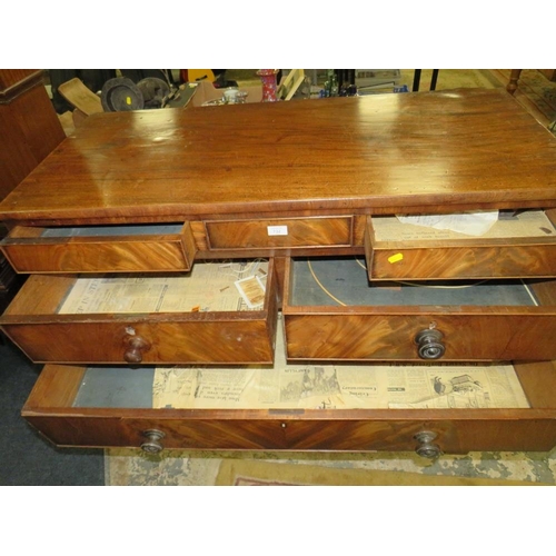 608 - A 19TH CENTURY MAHOGANY CHEST OF SIX DRAWERS W-116 CM