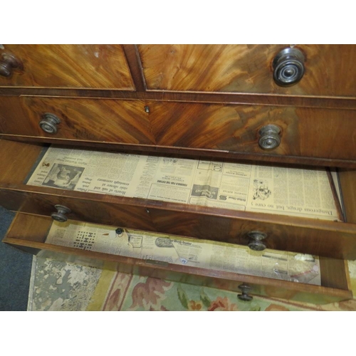 608 - A 19TH CENTURY MAHOGANY CHEST OF SIX DRAWERS W-116 CM