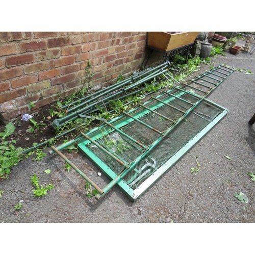 555 - A VINTAGE GREEN  METAL MILITARY LADDER AND A BED BASE ETC