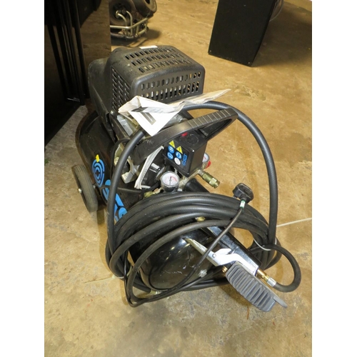 AN SCS SC50H AIR COMPRESSOR WITH TYRE INFLATOR - AS FOUND - FOR SPARES ...