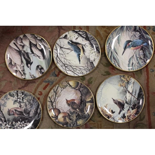 78 - FIVE TRAYS OF ASSORTED COLLECTORS PLATES , CABINET PLATES ETC