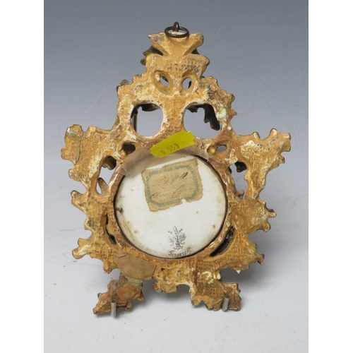 107 - AFTER RAPHAEL - A 19TH CENTURY CONTINENTAL CIRCULAR PORCELAIN PLAQUE OF THE MADONNA & CHILD, unsigne... 