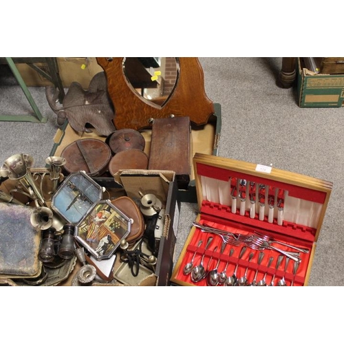 178 - TWO TRAY OF ASSORTED COLLECTABLES TO INCLUDE TREEN. BINOCULARS ETC