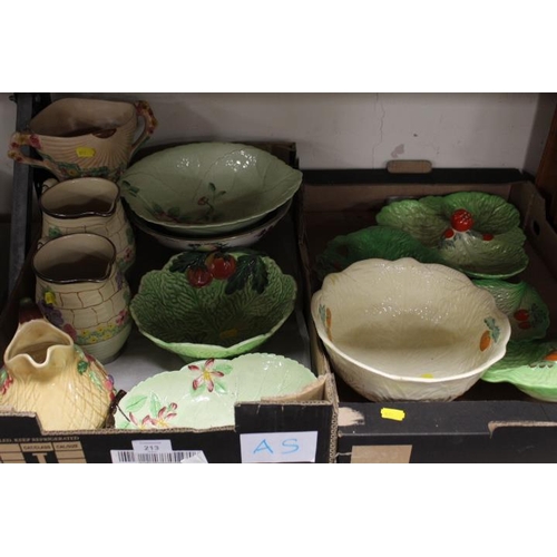 213 - TWO TRAYS OF CERAMICS TO INCLUDE BESWICK LEAF DISHES