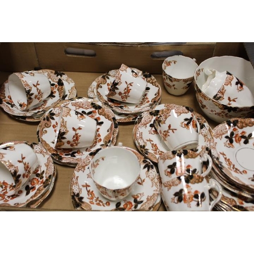 86 - TWO TRAYS OF CUPS AND SAUCERS TO INCLUDE CROWN STAFFORDSHIRE, PARAGON ETC