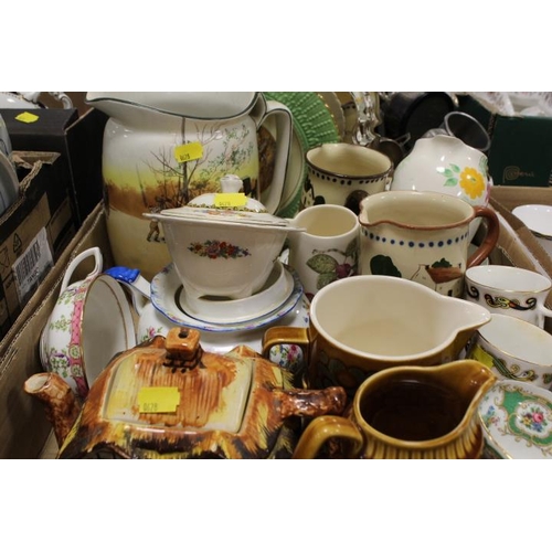 106 - THREE TRAYS OF ASSORTED CERAMICS TO INCLUDE DOULTON, ROYAL WORCESTER ETC