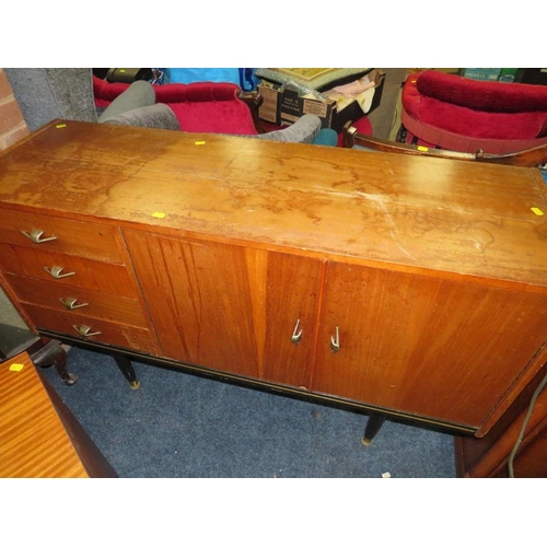 853 - AN AVALON RETRO DRESSING TABLE TOGETHER WITH A RETRO SIDEBOARD A/F