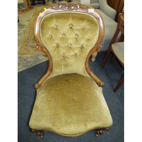 858 - A 19TH CENTURY MAHOGANY LADIES CHAIR