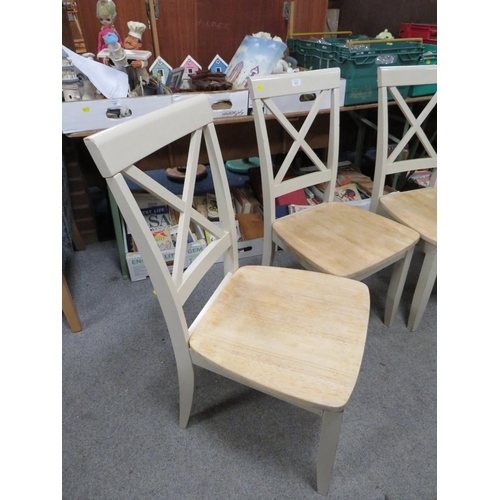 872 - A SET OF FOUR MODERN CHAIRS