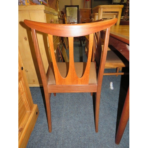 883 - A RETRO TEAK 'E GOMME' FOR G-PLAN EXTENDING DINING TABLE & FOUR CHAIRS