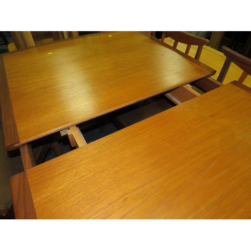 883 - A RETRO TEAK 'E GOMME' FOR G-PLAN EXTENDING DINING TABLE & FOUR CHAIRS