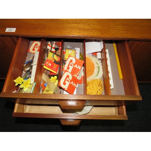 889 - A RETRO TEAK LONG SIDEBOARD, POSSIBLY G-PLAN - L 206 cm