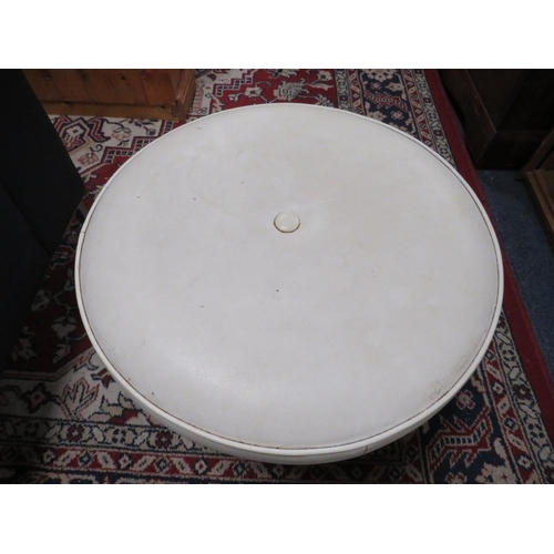 896 - A WHITE PAINTED TORCHERE PLUS A RETRO STOOL WITH CHROMED BASE (2)