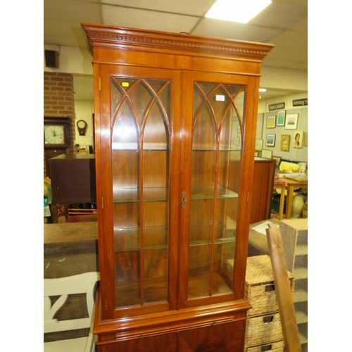 898 - A REPRODUCTION YEW SLIM GLAZED CABINET / BOOKCASE - H 206 cm, W 79 cm