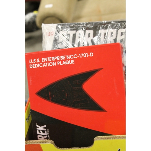 230 - FOUR STAR TREK LOT TO INCLUDE USS ENTERPRISE NCC 1701D DEDICATION PLAQUE TOGETHER WITH 6 DIFFERENT B... 