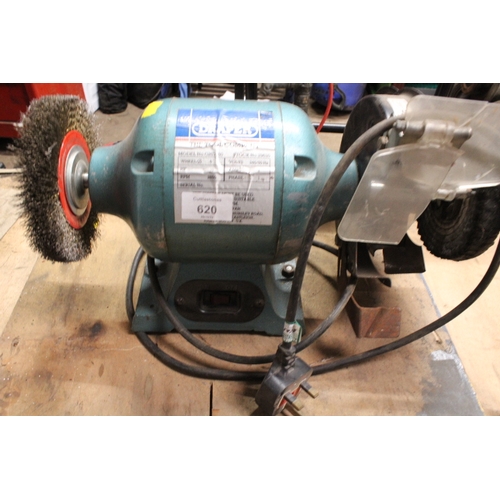 620 - DRAPER BENCH GRINDER / POLISHER TOGETHER WITH ANOTHER BENCH GRINDER AND POWER SAW