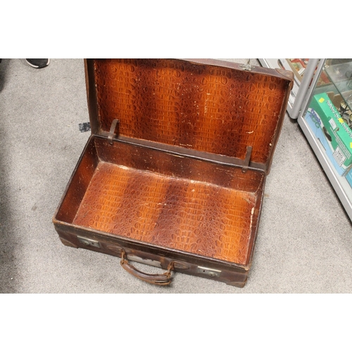 185 - A VINTAGE LEATHER SUITCASE A/F