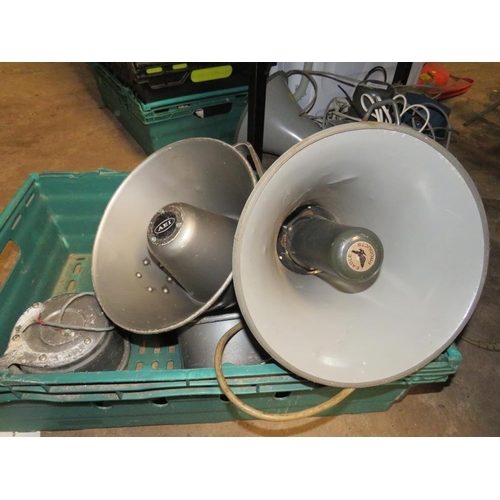 612 - A LARGE SELECTION OF EXTERNAL HORN SPEAKERS