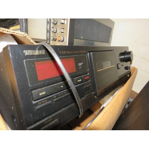 615 - A LARGE SELECTION OF VINTAGE PORTABLE RADIOS, TELEVISION SETS, CASSETTE AND AUDIO EQUIPMENT