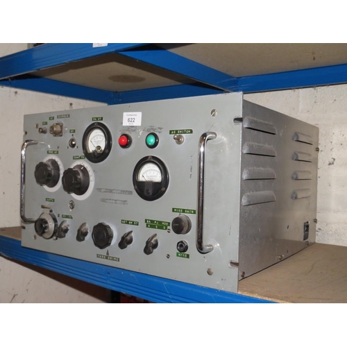 622 - A LARGE COMMERCIAL TUNING / TRANSMITTER UNIT ?;