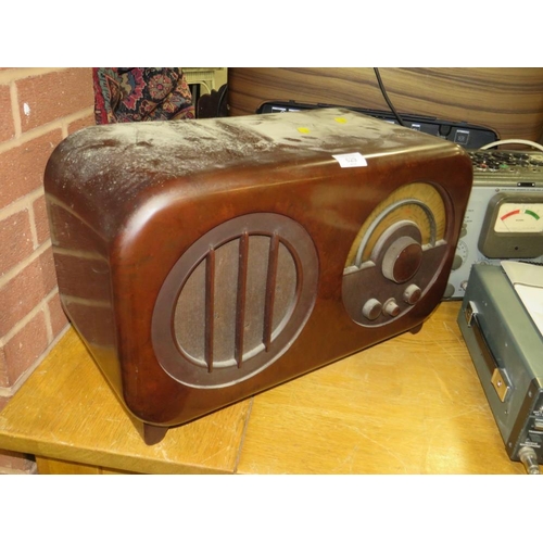 629 - A BAKELITE EKCO AC85 RADIO