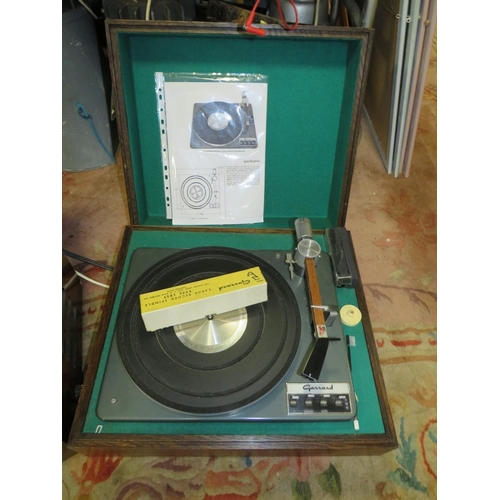 644 - A PYE BLACK BOX RECORD PLAYER AND A GARRARD LAB 80 TRANSCRIPTION TURNTABLE