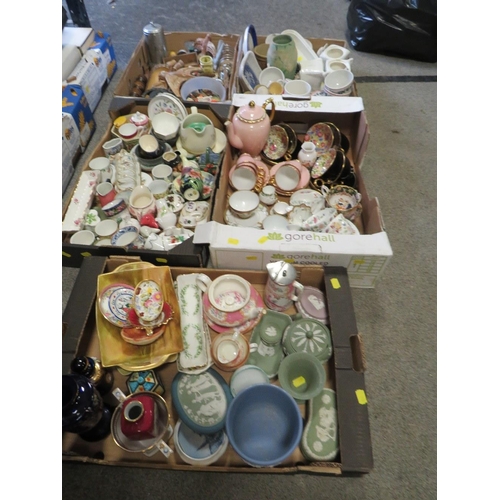 187 - FIVE TRAYS OF ASSORTED CERAMICS AND COLLECTABLES TO INCLUDE WEDGWOOD JASPER WARE AND OLD TUPTON WARE