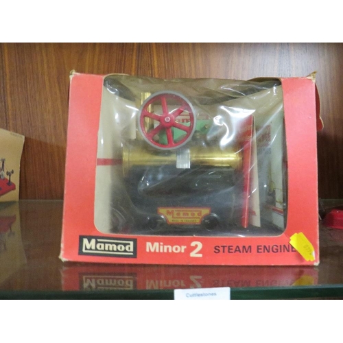 218 - A BOXED MAMOD MINOR 2 STEAM ENGINE