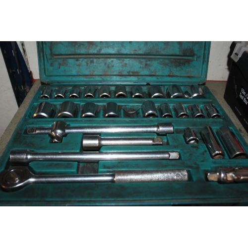 716 - A BOXED KAMASA METRIC AND A/F HALF INCH DRIVE SOCKET SET TOGETHER WITH A TOOLBOX AND CONTENTS PLUS A... 