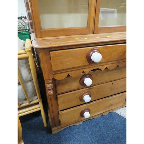 855 - A LARGE VICTORIAN STRIPPED GLAZED KITCHEN DRESSER WITH OVERSIZED KNOBS! - H 225 cm, W 129 cm