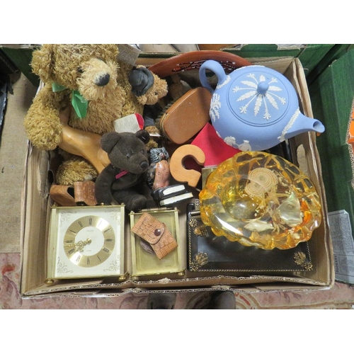 86 - FOUR TRAYS OF SUNDRIES  TO INCLUDE WEDGWOOD,  ETC