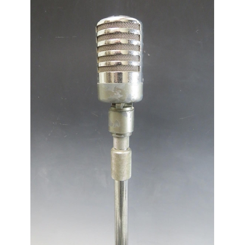 212 - A COLLECTION OF VINTAGE MICROPHONES, to include a Reslo Ribbon example on cast stand, a BSR Type MCR... 