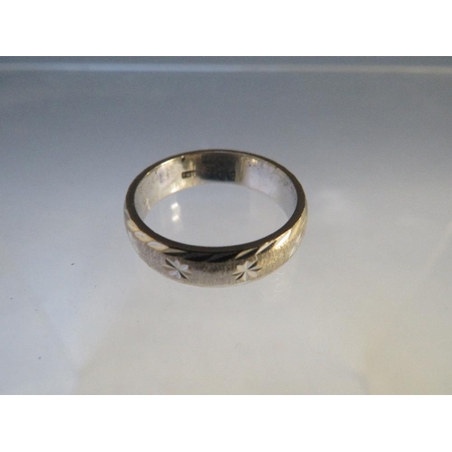 245 - A 9CT WHITE GOLD WEDDING BAND, approximately 5.53 g, ring size R ½