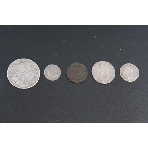 373 - WILLIAM III HALF CROWN 1697 (YORK MINT), shilling 1697, sixpence 1698 and farthing 1694, along with ... 