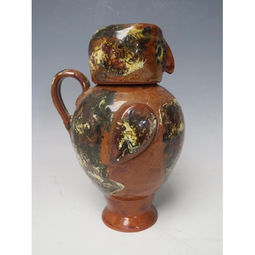 731 - A STUDIO POTTERY SLIPWARE OWL JUG AND COVER BY CAROLE GLOVER, signature to base, overall H 17.5 cm