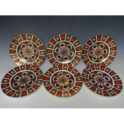 746 - SIX ROYAL CROWN DERBY IMARI PATTERN PLATES, pattern no. 1128, Dia 17 cm