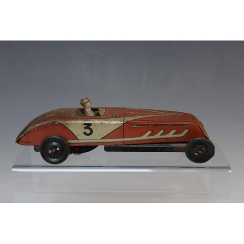 881 - A VINTAGE TIN PLATE CLOCKWORK SPORTS CAR,  L 20 cm