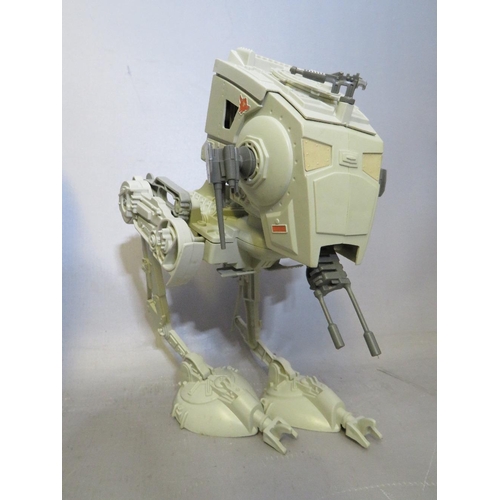 886 - THREE BOXED STAR WARS ITEMS TO INCLUDE RETURN OF THE JEDI SCOUT WALKER, Empire Strikes Back Battle D... 