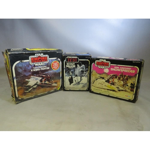 886 - THREE BOXED STAR WARS ITEMS TO INCLUDE RETURN OF THE JEDI SCOUT WALKER, Empire Strikes Back Battle D... 