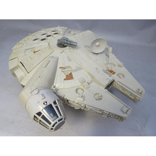 887 - A BOXED PALITOY STAR WARS EMPIRE STRIKES BACK MILLENNIUM FALCON SPACESHIP