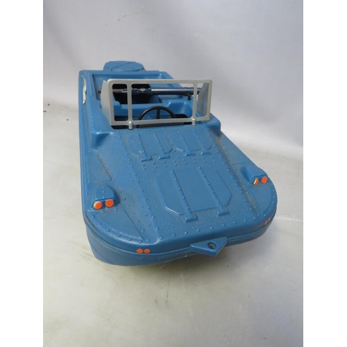 892 - A BOXED ACTION MAN DUKW AMPHIBIOUS VEHICLE