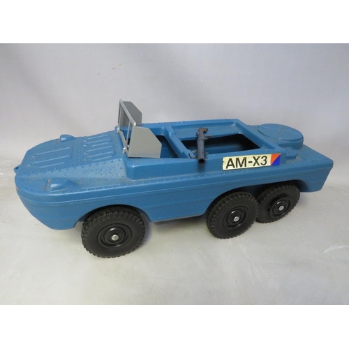 892 - A BOXED ACTION MAN DUKW AMPHIBIOUS VEHICLE