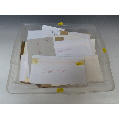 178 - A TRAY OF AUTOGRAPHS AND PHOTOGRAPHS, LETTERS, CARD AND PAPER OF MAINLY FILM, THEATRE AND TELEVISION... 
